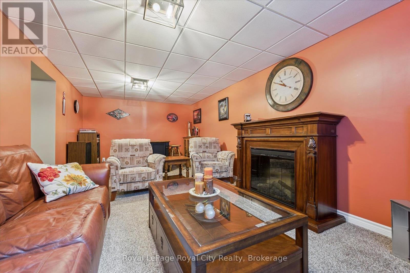 












235 SPENCER DRIVE

,
Centre Wellington (Elora/Salem),




Ontario
N0B1S0

