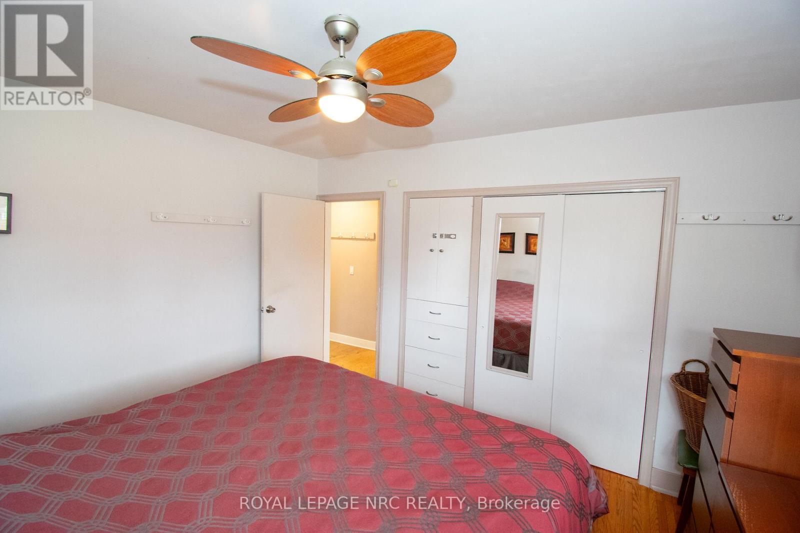 












45 NICKERSON AVENUE

,
St. Catharines (Vine/Linwell),




Ontario
L2N3M5

