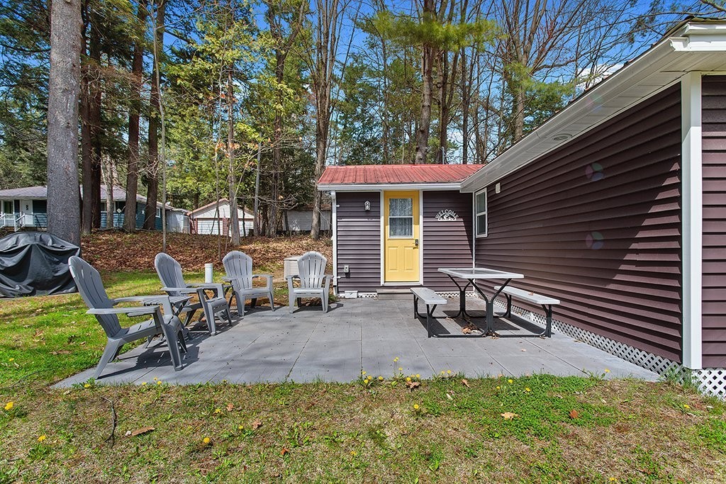 









54


Ch. Wharf

,
Bristol,




QC
J0X1G0

