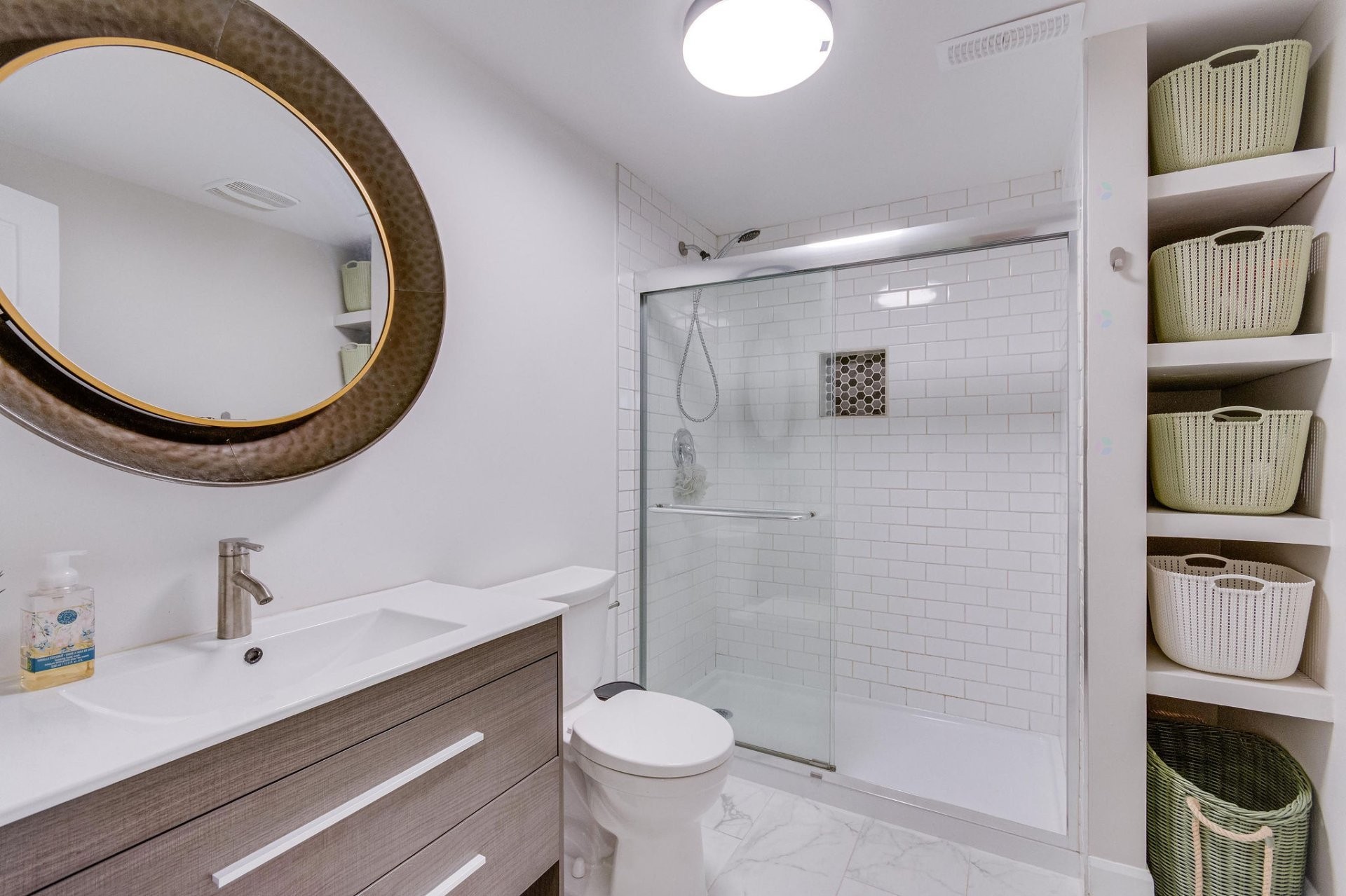 









3


Rue de la Caraque

,
Gatineau (Gatineau),




QC
J8P0E7

