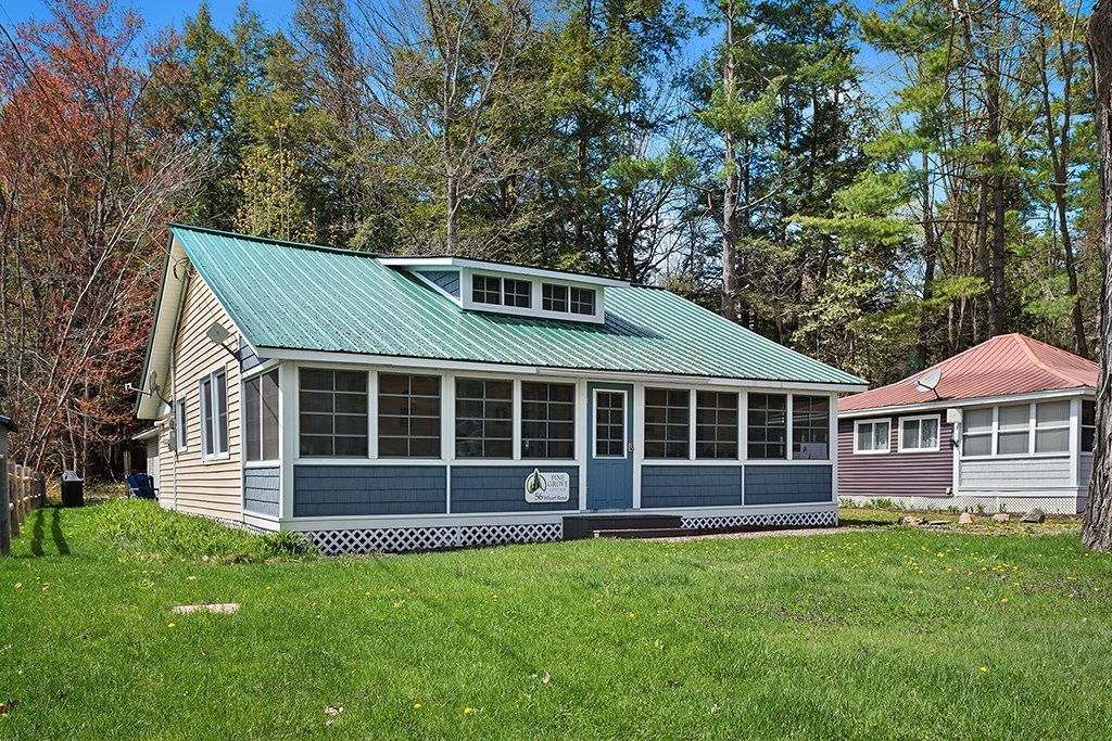 









56


Ch. Wharf

,
Bristol,




QC
J0X1G0

