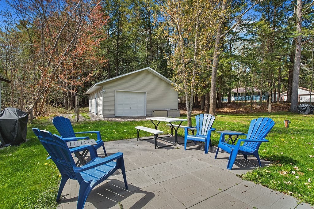 









56


Ch. Wharf

,
Bristol,




QC
J0X1G0

