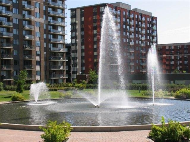 









1200


Rue St-Jacques

, 1508,
Montréal (Ville-Marie),




QC
H3C0E9

