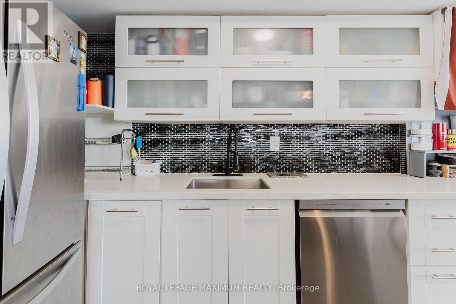 












1101 - 26 HANOVER ROAD

,
Brampton,




Ontario
L6S4T2

