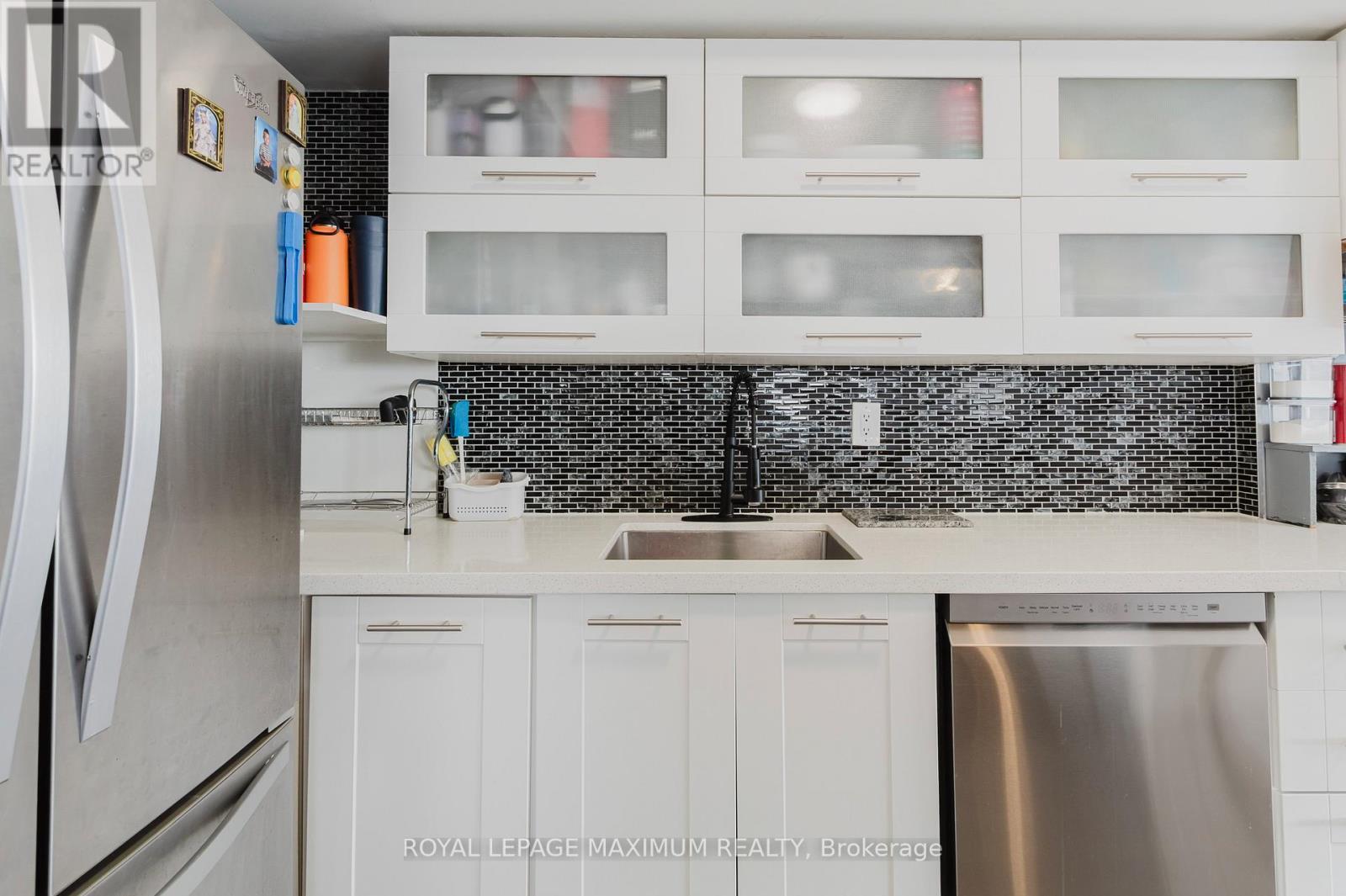 












1101 - 26 HANOVER ROAD

,
Brampton,




Ontario
L6S4T2

