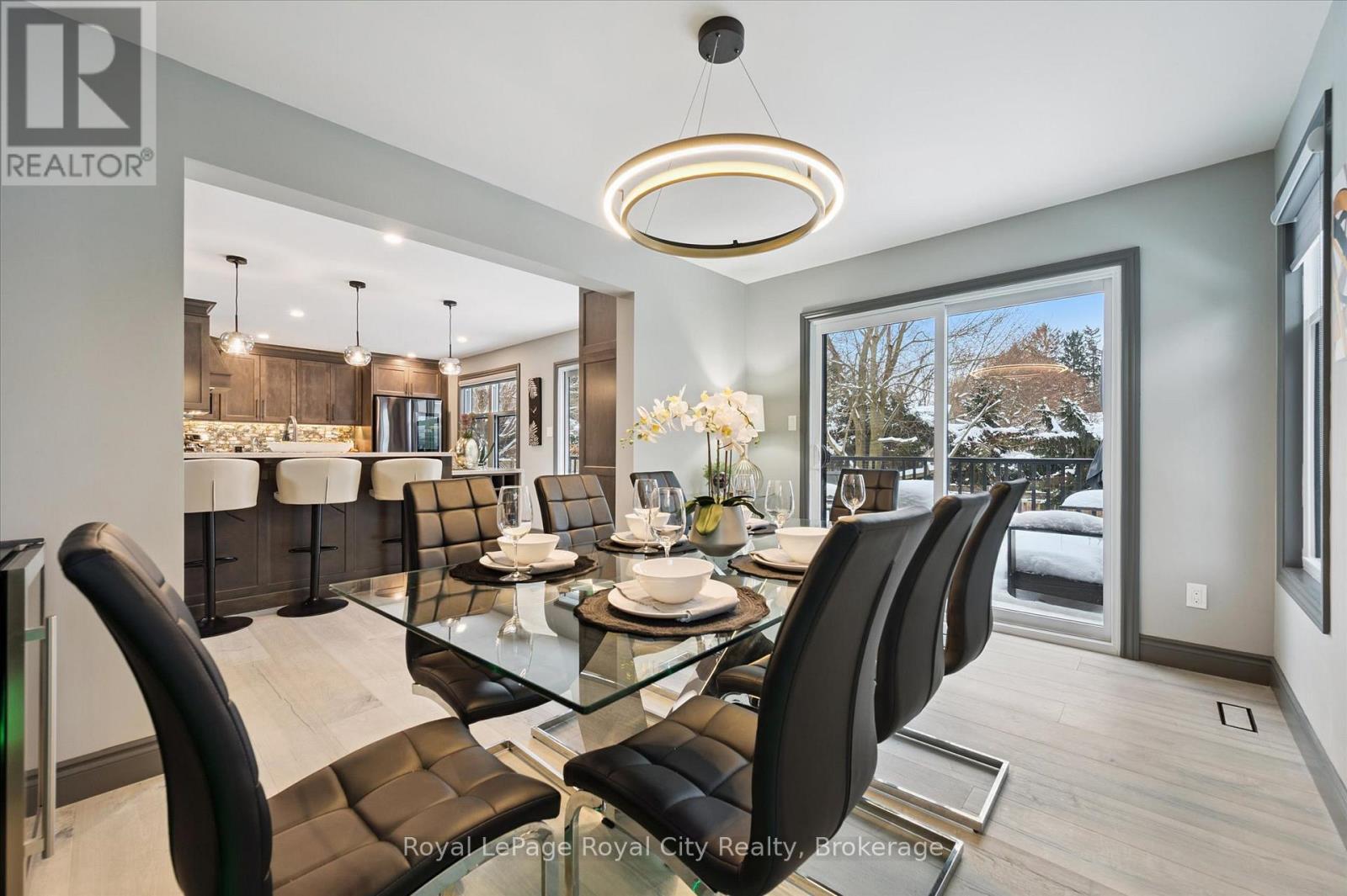 












36 EMILY STREET

,
Centre Wellington (Elora/Salem),




Ontario
N0B1S0

