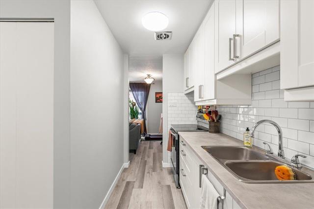 









246


Roslyn

RD, 607,
Winnipeg,




MB
R3L 0H2

