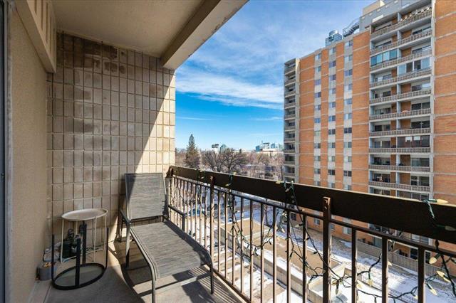 









246


Roslyn

RD, 607,
Winnipeg,




MB
R3L 0H2

