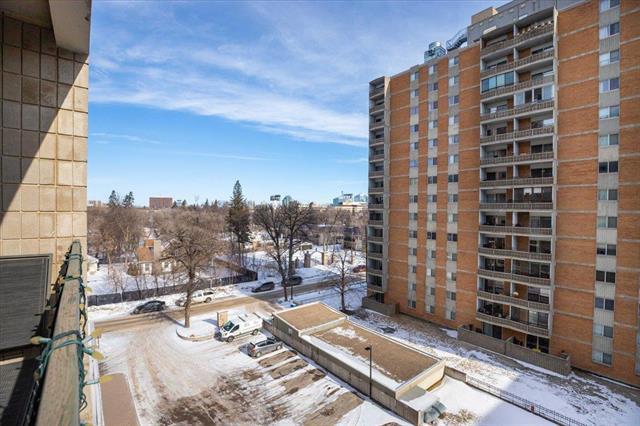 









246


Roslyn

RD, 607,
Winnipeg,




MB
R3L 0H2

