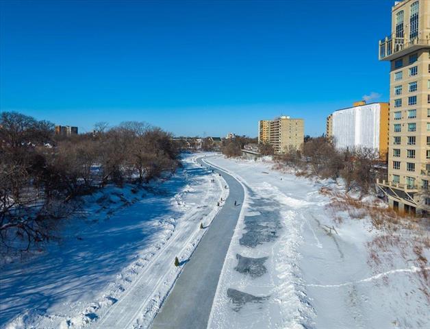 









246


Roslyn

RD, 607,
Winnipeg,




MB
R3L 0H2

