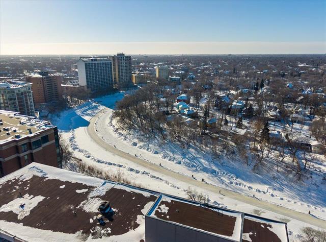 









246


Roslyn

RD, 607,
Winnipeg,




MB
R3L 0H2

