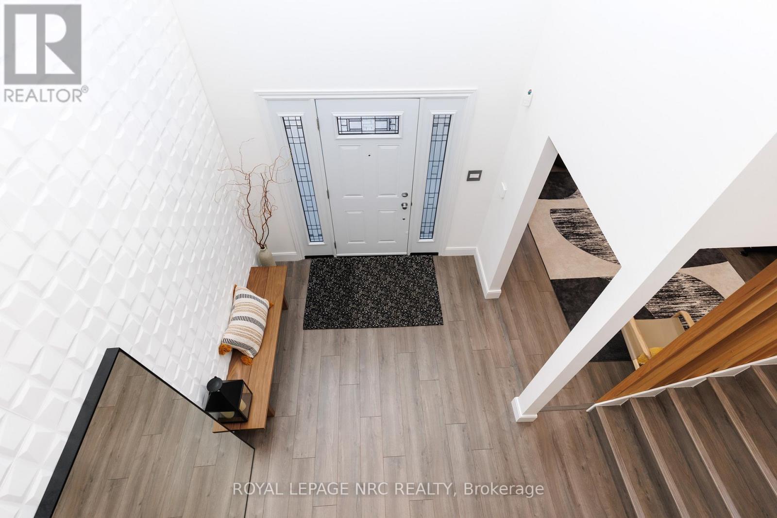 












7 SARAH COURT

,
St. Catharines (Grapeview),




Ontario
L2S3R6


