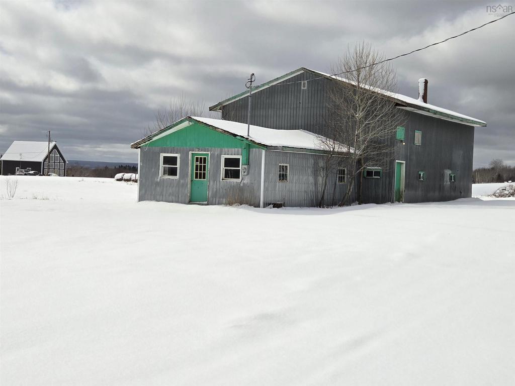 












4105 Highway 316 Highway

,
St Andrew's,




NS
B2G 2L4

