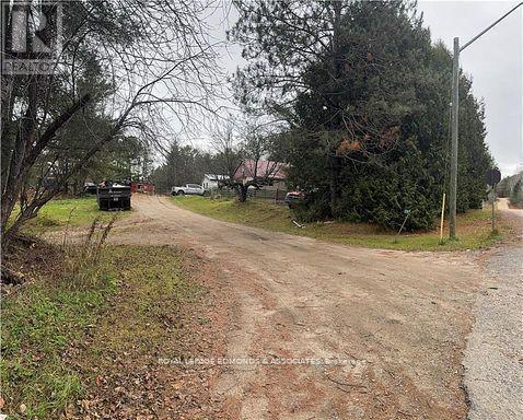 












17A GODREAU ROAD

,
Laurentian Hills,




Ontario
K0J2H0

