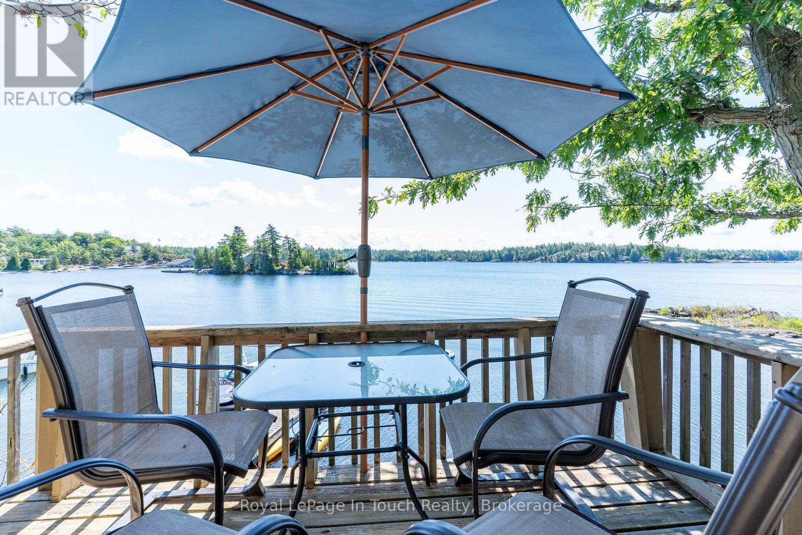 












13182 GEORGIAN BAY SHORE

,
Georgian Bay (Baxter),




Ontario
P0E1E0

