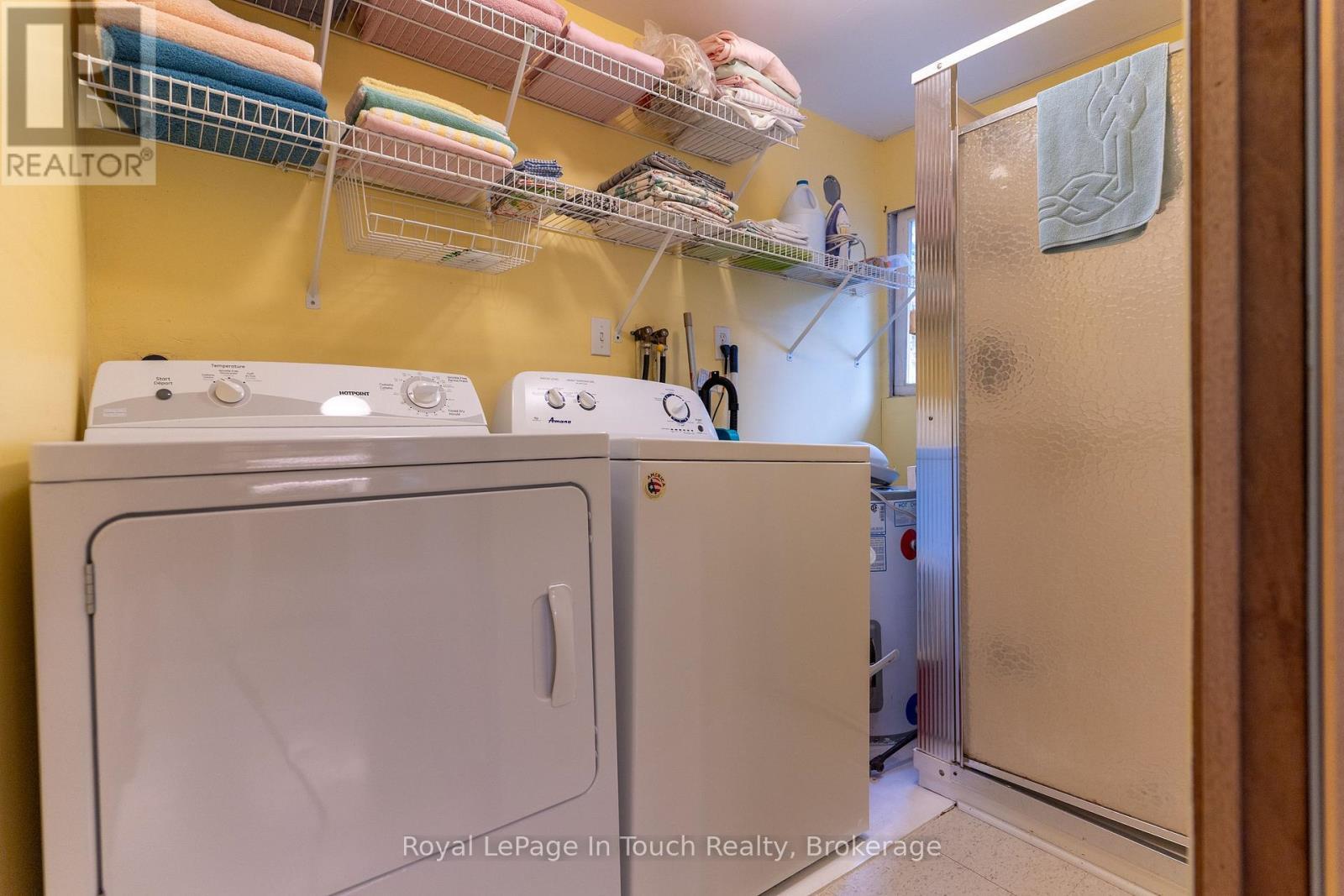 












13182 GEORGIAN BAY SHORE

,
Georgian Bay (Baxter),




Ontario
P0E1E0

