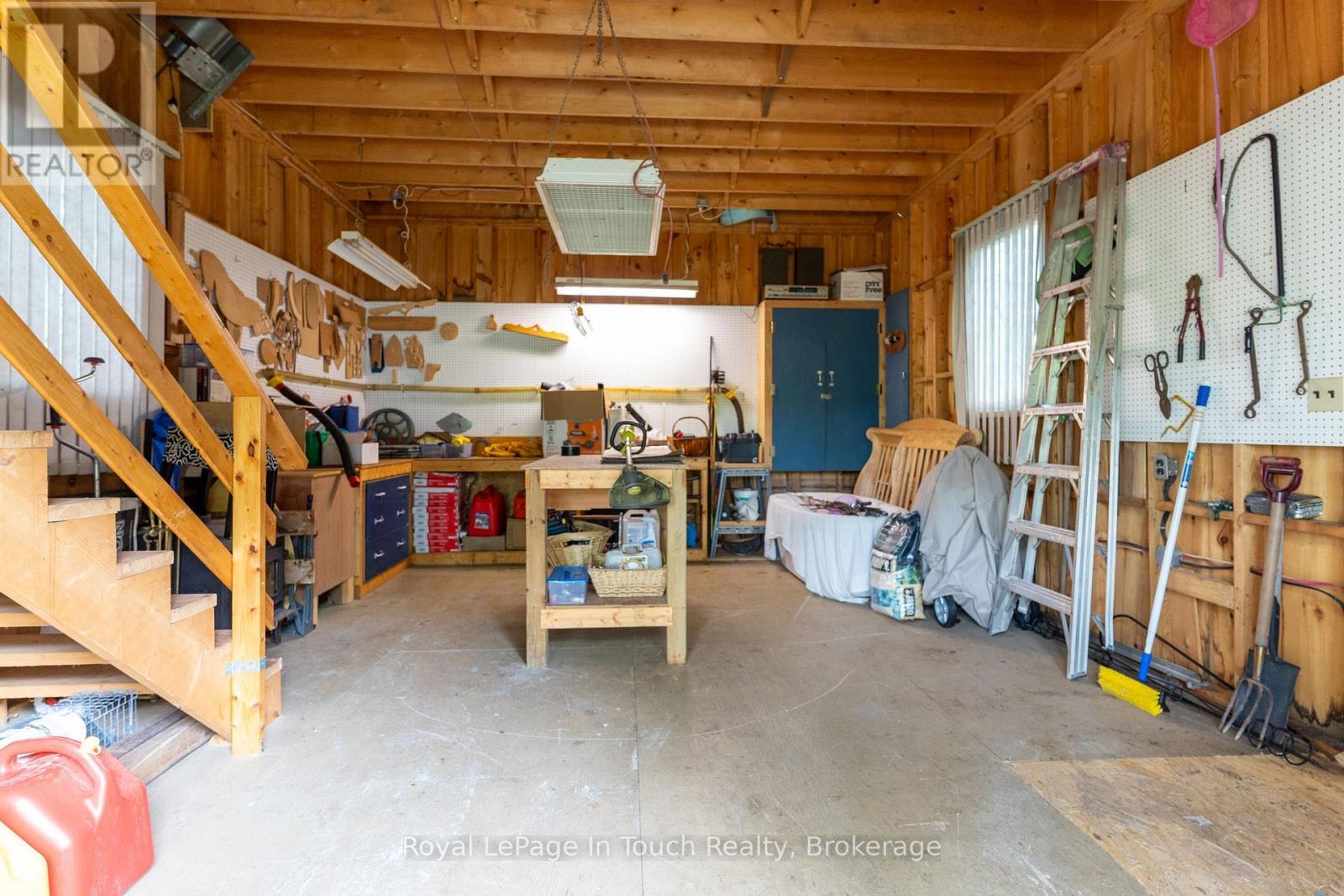 












3098 ISLAND 1040

,
Georgian Bay (Baxter),




Ontario
P0E1E0

