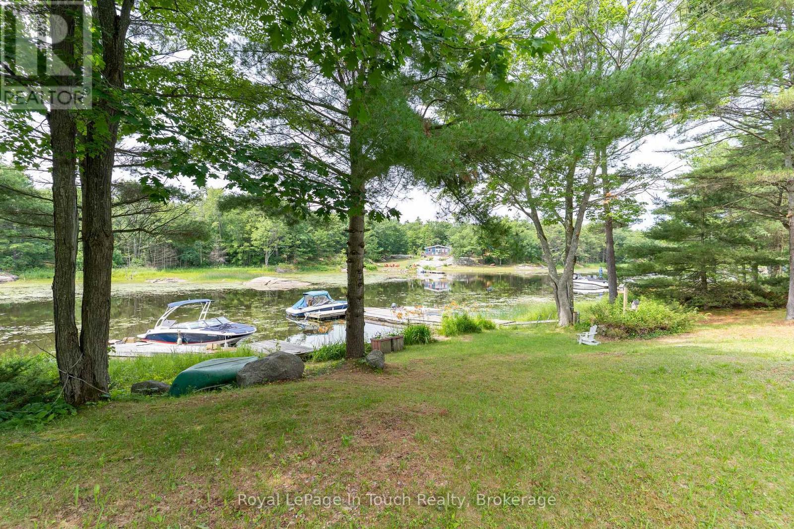 












3098 ISLAND 1040

,
Georgian Bay (Baxter),




Ontario
P0E1E0

