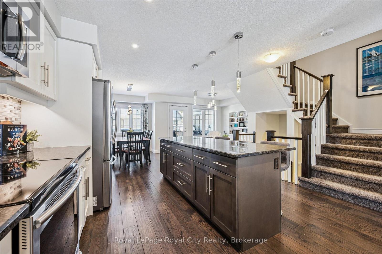 












54 - 635 SAGINAW PARKWAY

,
Cambridge,




Ontario
N3H1G6

