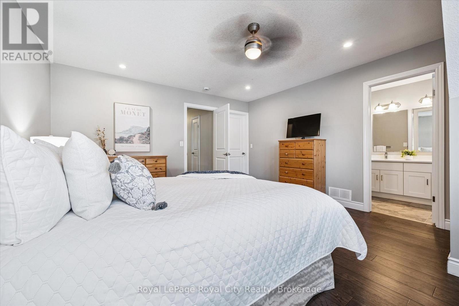 












54 - 635 SAGINAW PARKWAY

,
Cambridge,




Ontario
N3H1G6

