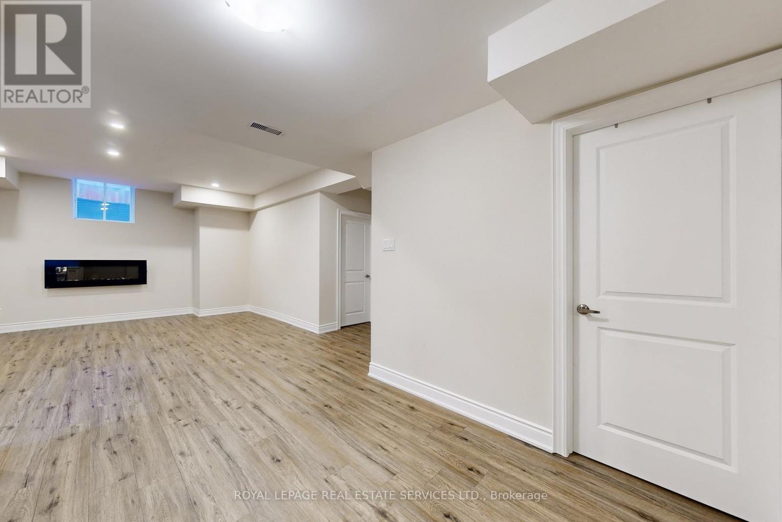 












BSMT - 3359 POST ROAD

,
Oakville,




Ontario
L6H0Y5

