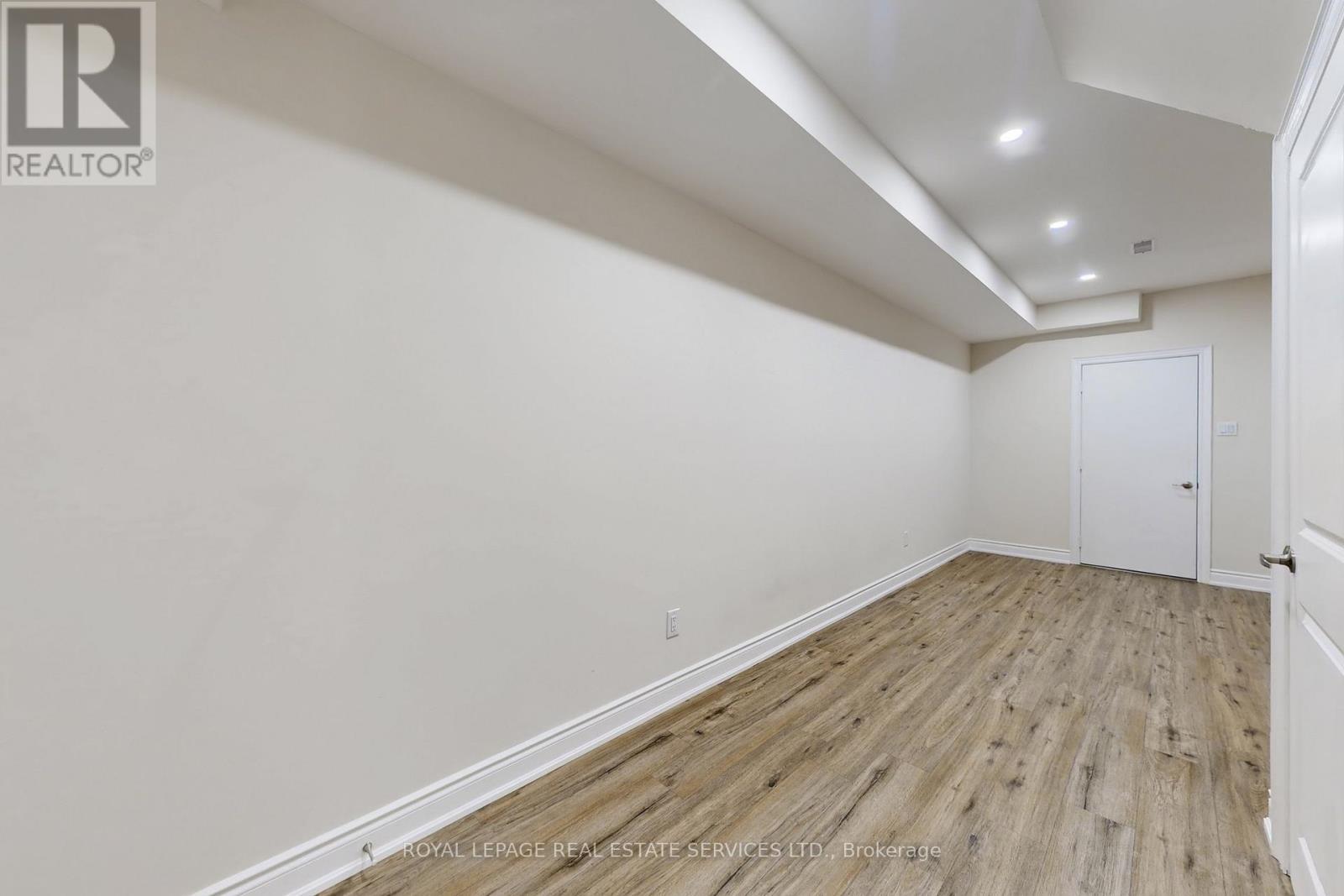 












BSMT - 3359 POST ROAD

,
Oakville,




Ontario
L6H0Y5

