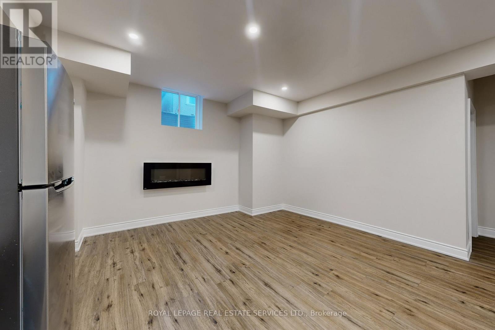 












BSMT - 3359 POST ROAD

,
Oakville,




Ontario
L6H0Y5

