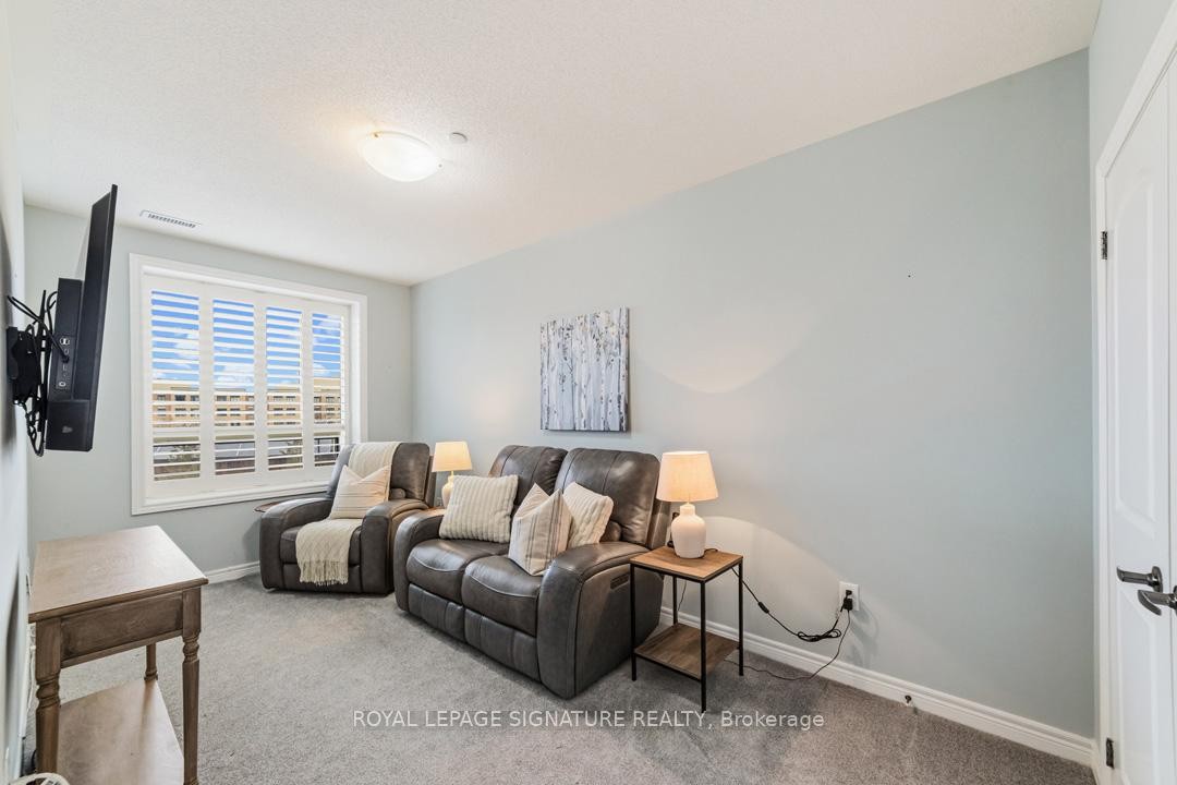 









383


Main

Street, 319,
Milton,




ON
L9T 8K8

