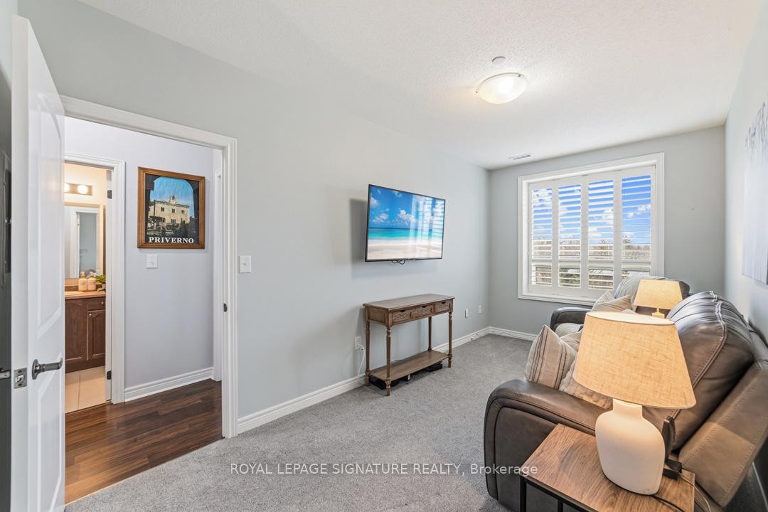 









383


Main

Street, 319,
Milton,




ON
L9T 8K8

