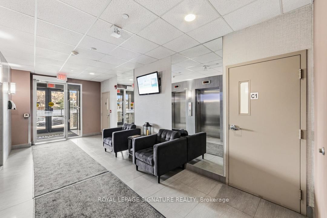 









383


Main

Street, 319,
Milton,




ON
L9T 8K8

