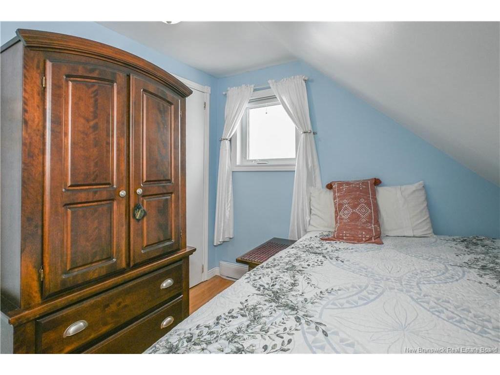 









2497


Route 305

,
Cap-Bateau,




NB
E8T 3H7

