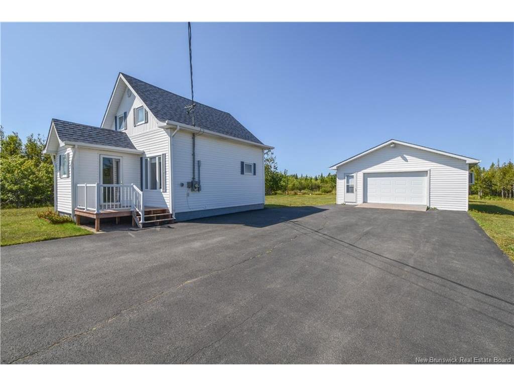 









2497


Route 305

,
Cap-Bateau,




NB
E8T 3H7

