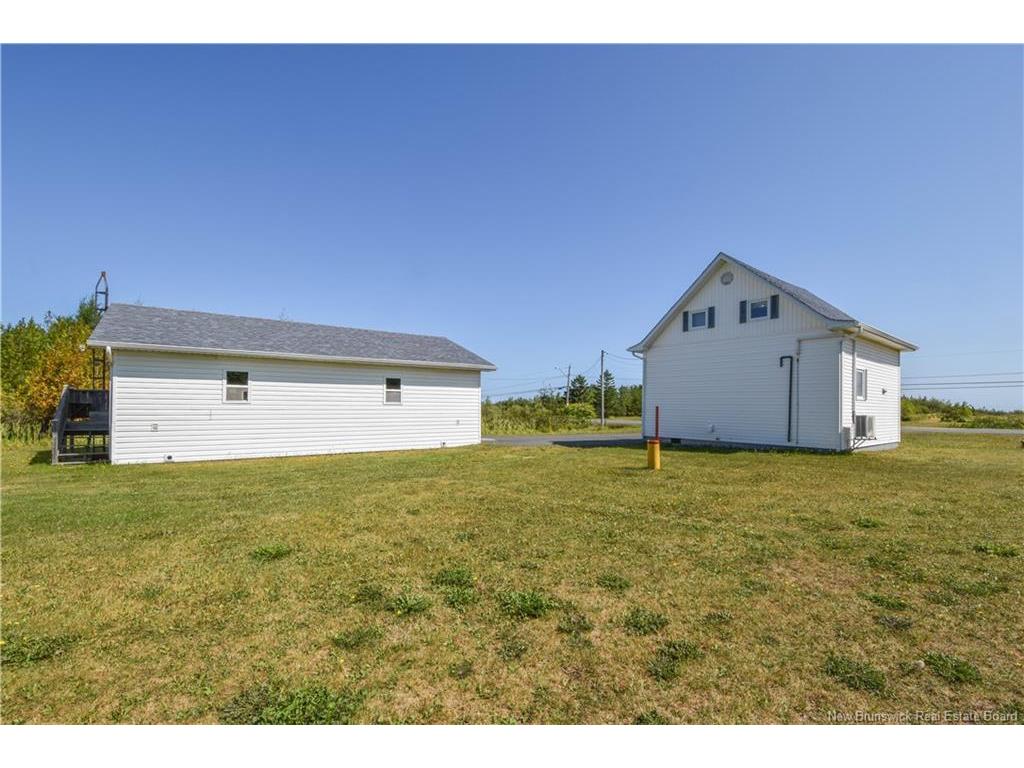 









2497


Route 305

,
Cap-Bateau,




NB
E8T 3H7

