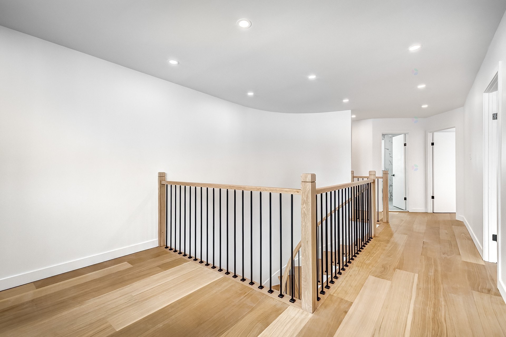 









50


Rue Hawthorne

,
Kirkland,




QC
H9H3G3

