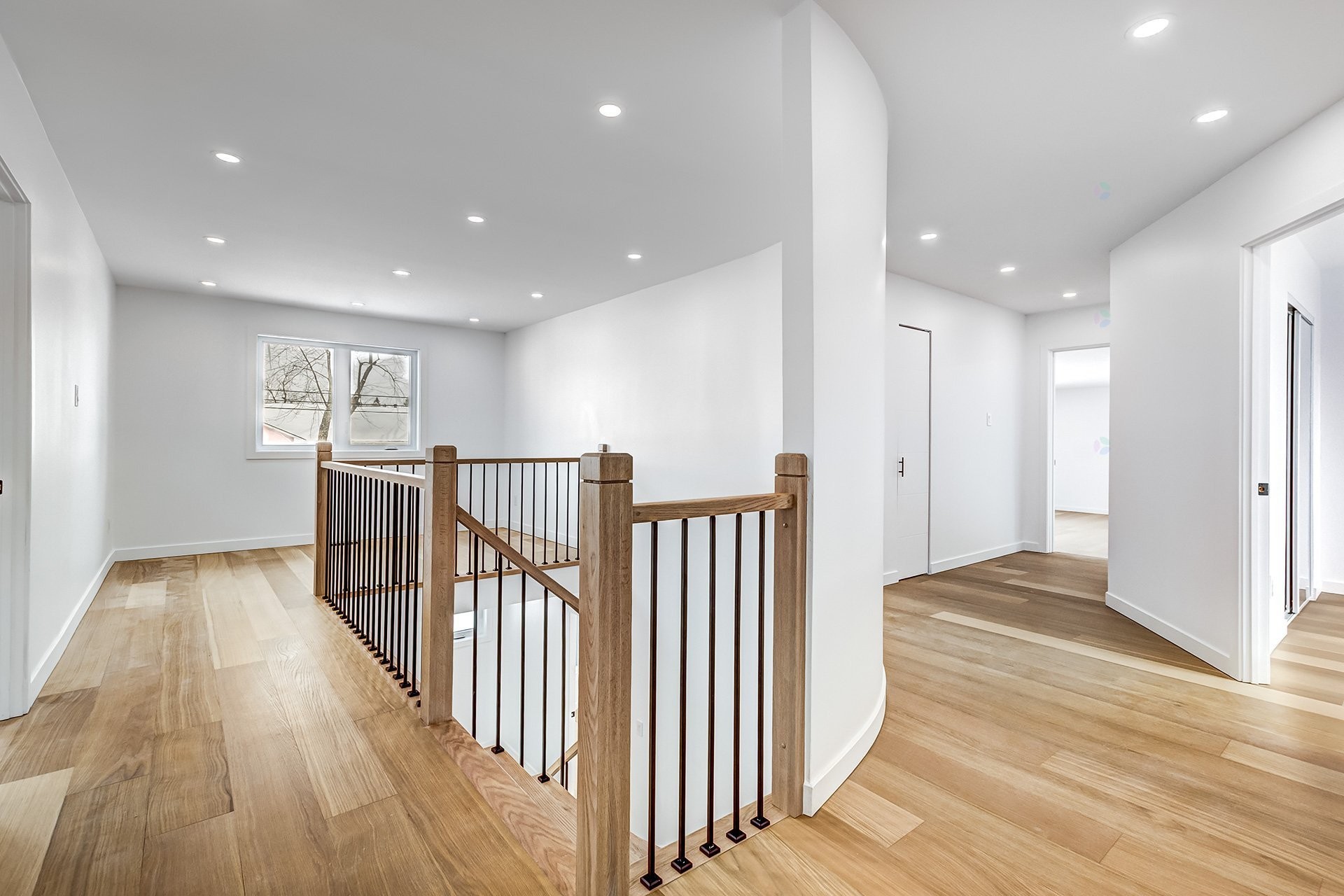 









50


Rue Hawthorne

,
Kirkland,




QC
H9H3G3

