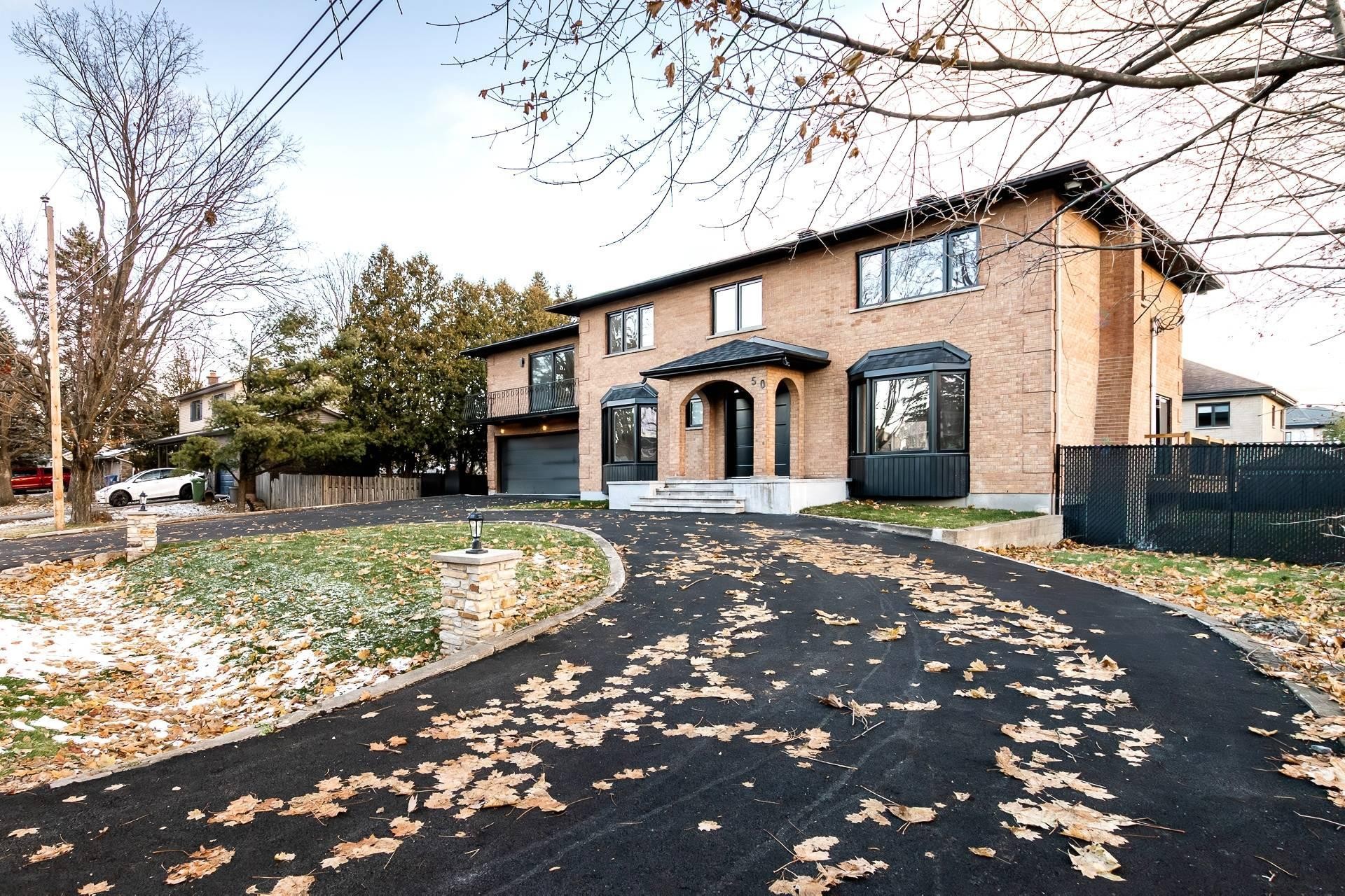 









50


Rue Hawthorne

,
Kirkland,




QC
H9H3G3

