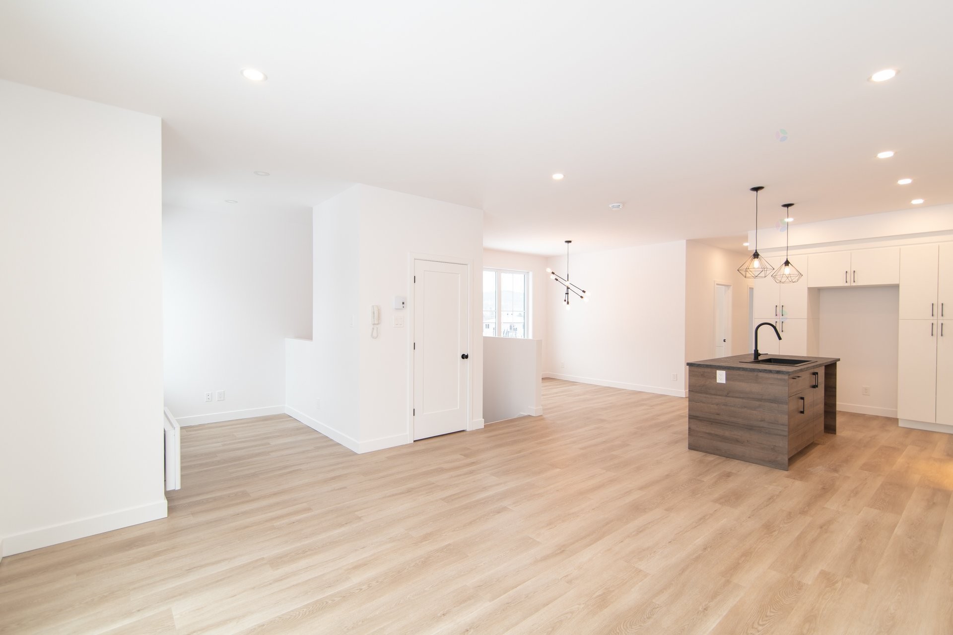 









157


Rue Mc Dermott

, 201,
Cowansville,




QC
J2K2Y4

