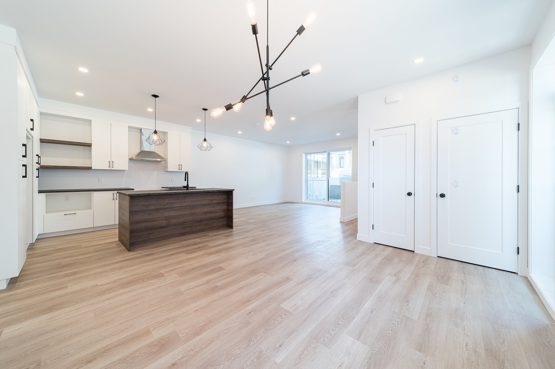 









165


Rue Mc Dermott

, 101,
Cowansville,




QC
J2K2Y4

