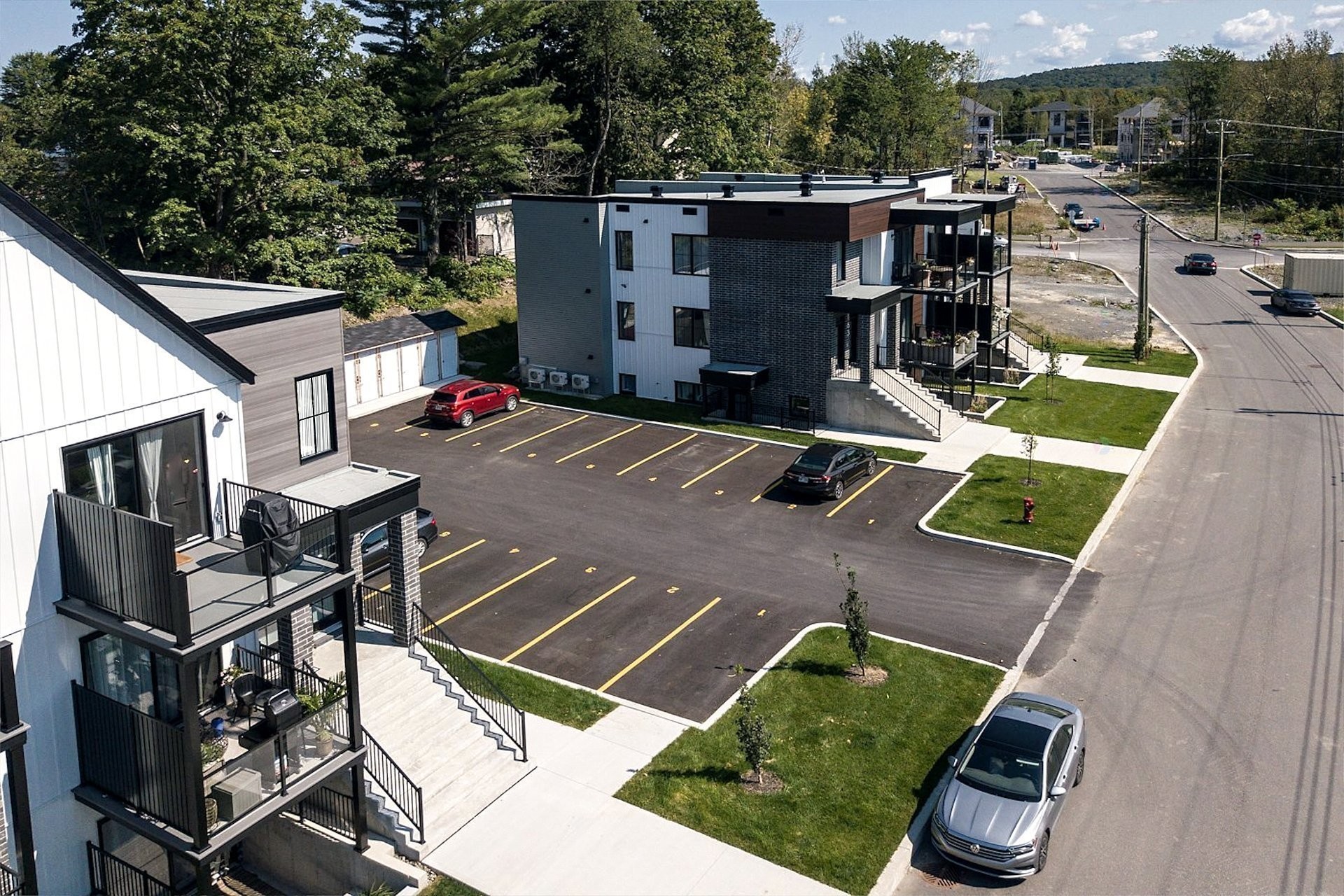 









165


Rue Mc Dermott

, 101,
Cowansville,




QC
J2K2Y4

