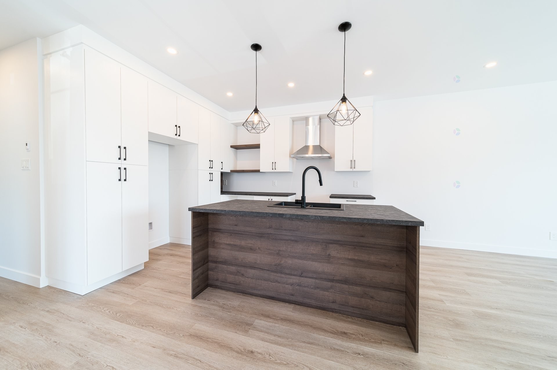 









165


Rue Mc Dermott

, 101,
Cowansville,




QC
J2K2Y4

