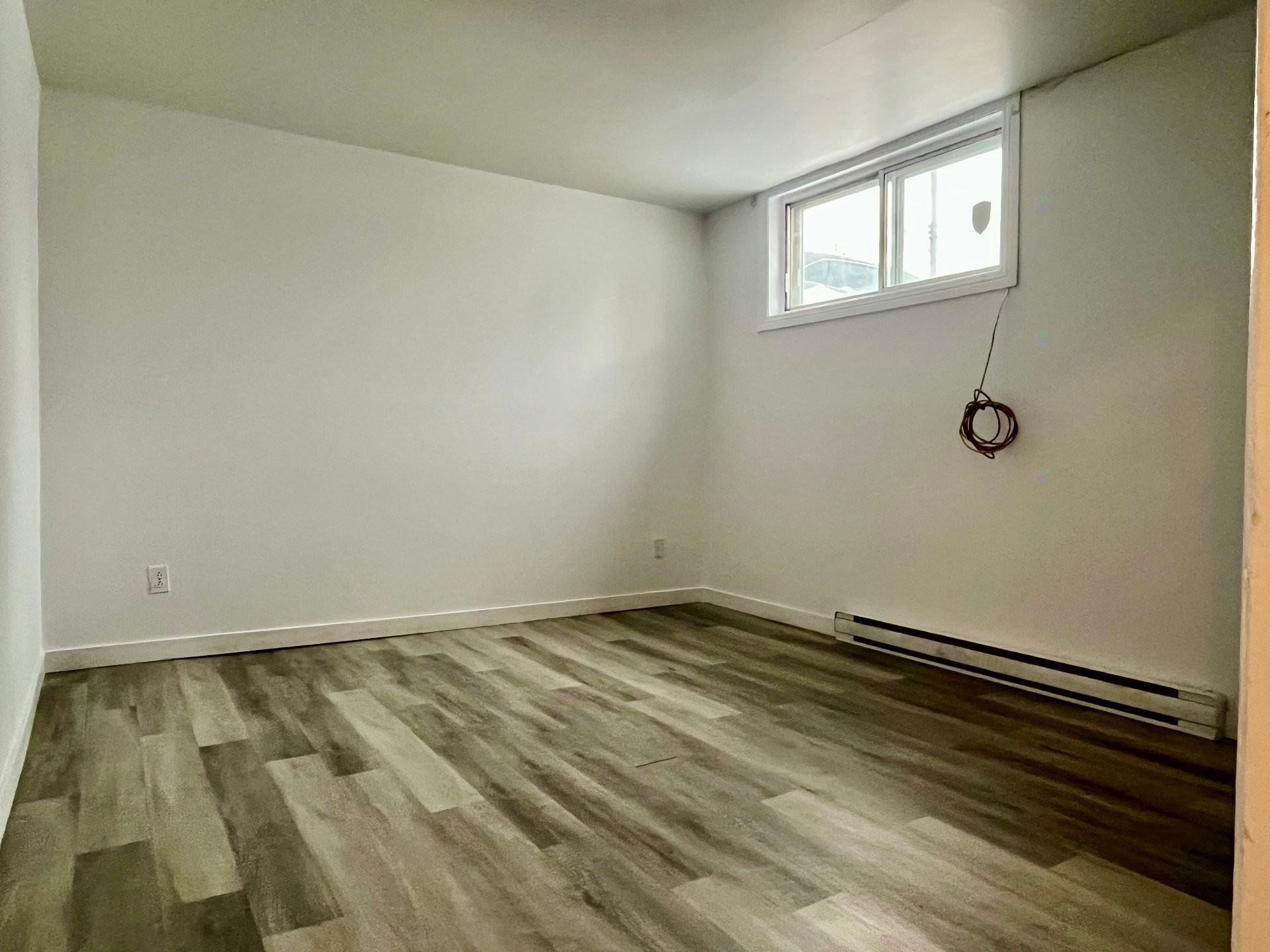 









5742


Av. Auteuil

, 5,
Brossard,




QC
J4Z1M7

