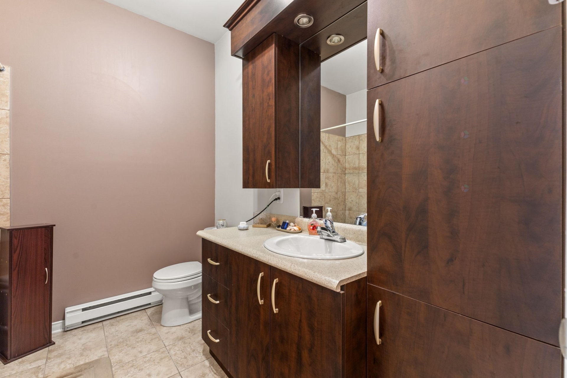 









1490


Boul. Maloney E.

, 2,
Gatineau (Gatineau),




QC
J8P1J3

