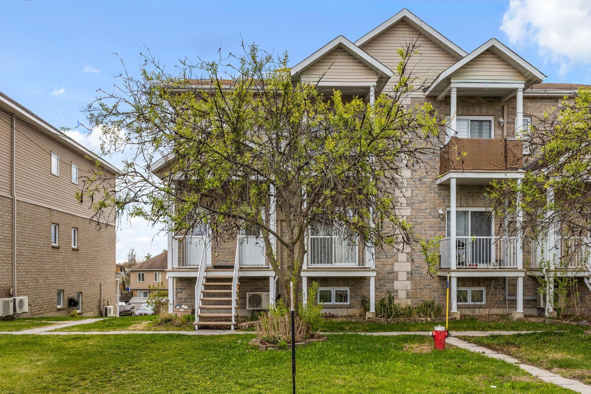 









1490


Boul. Maloney E.

, 2,
Gatineau (Gatineau),




QC
J8P1J3

