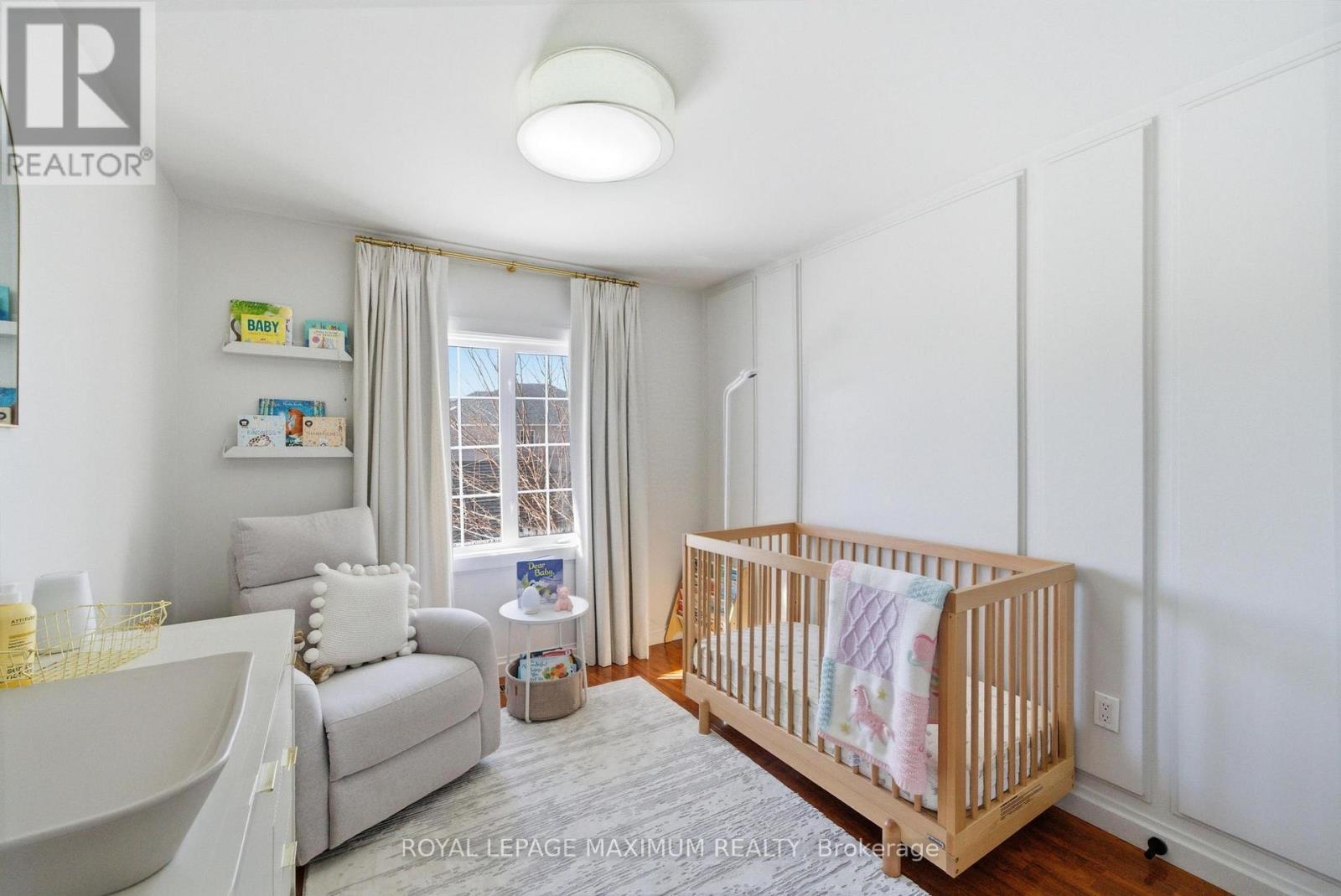 












2 CASTLE PARK BOULEVARD

,
Vaughan,




Ontario
L4H1M5

