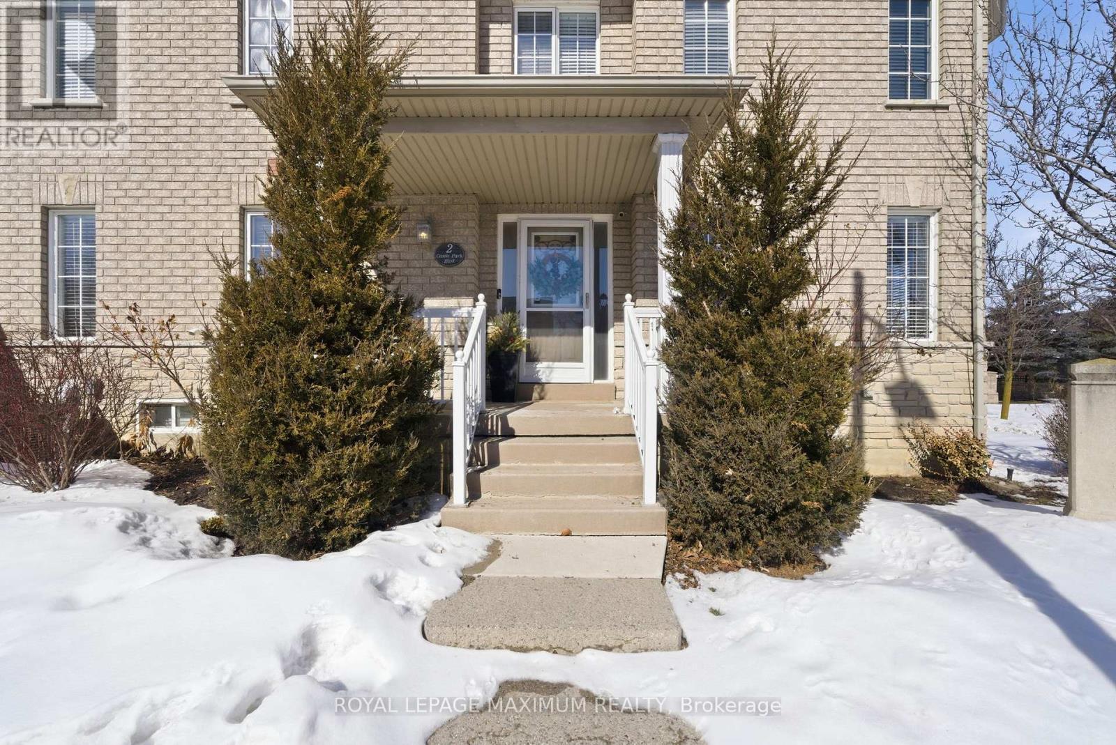 












2 CASTLE PARK BOULEVARD

,
Vaughan,




Ontario
L4H1M5

