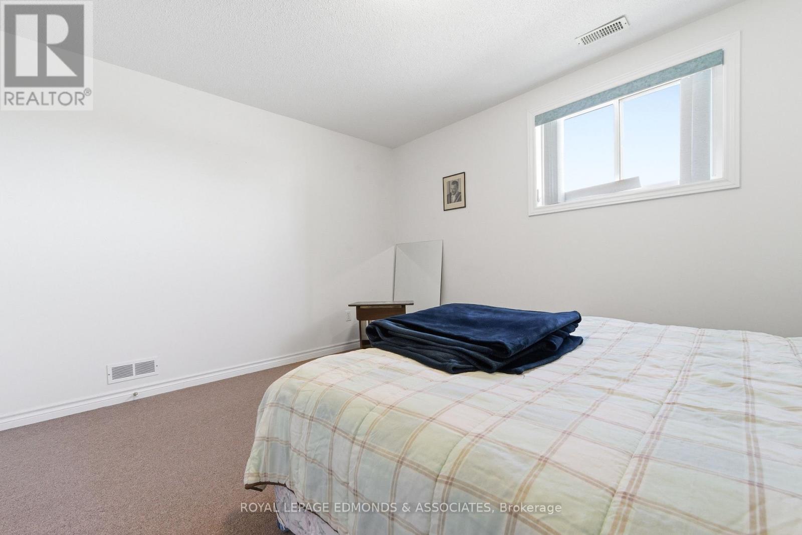 












130 COCKBURN CRESCENT

,
Pembroke,




Ontario
K8A8L9

