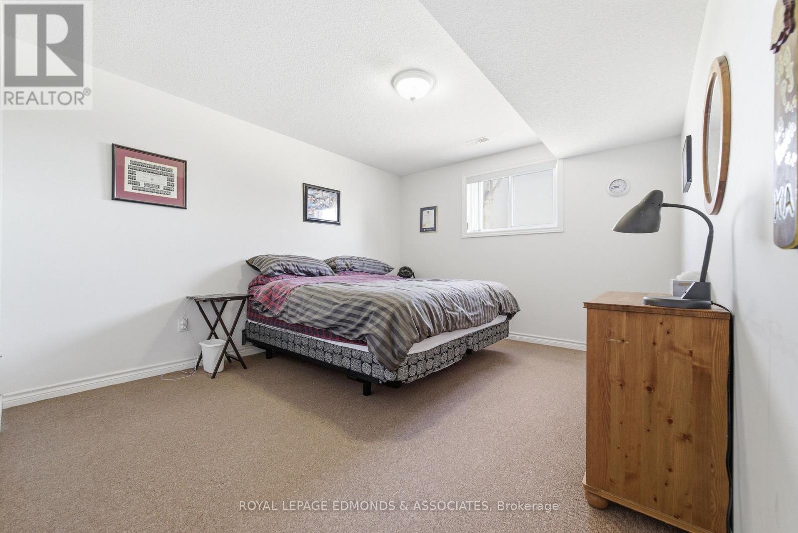 












130 COCKBURN CRESCENT

,
Pembroke,




Ontario
K8A8L9

