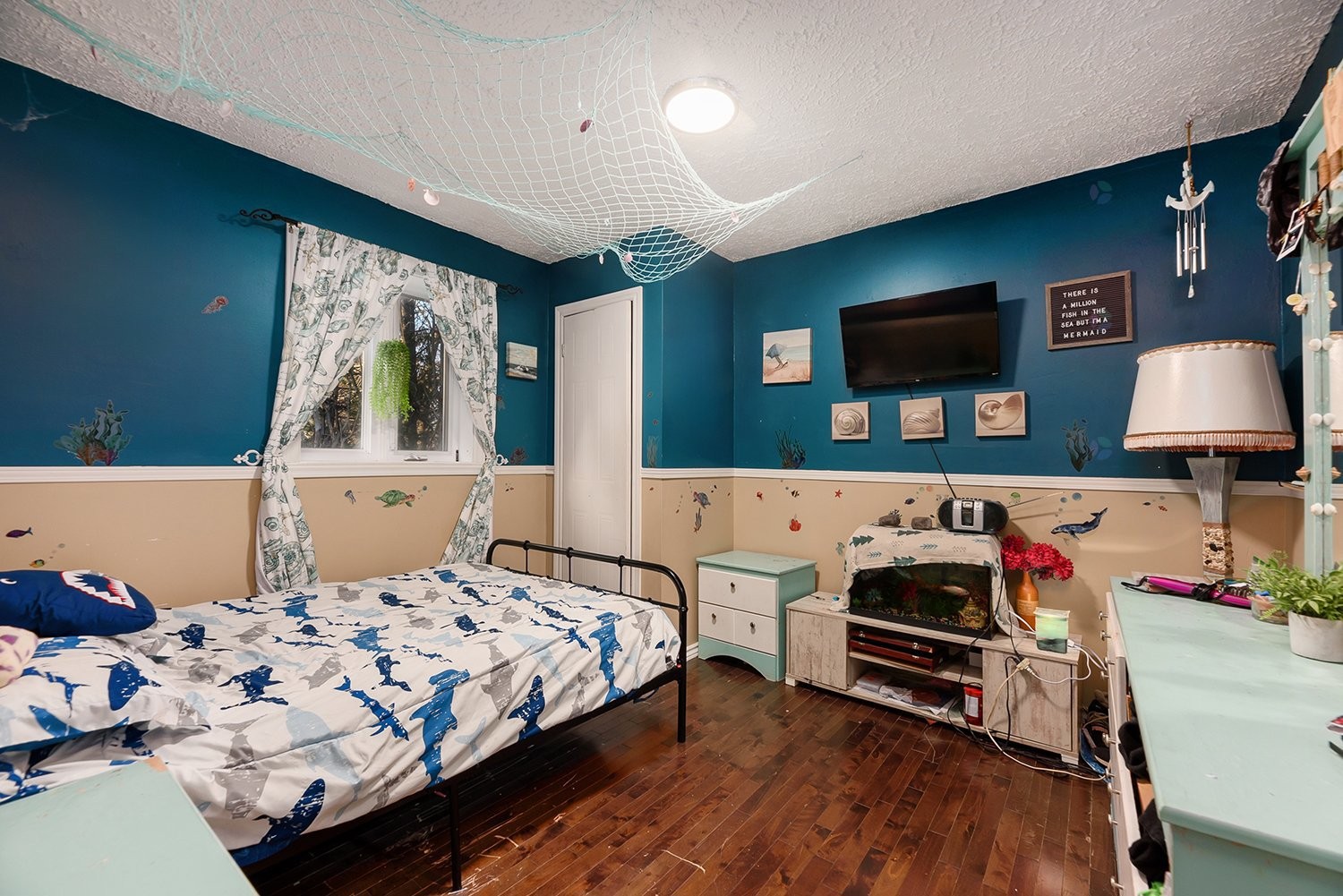 









3707


Mtée Gagnon

,
Terrebonne (Terrebonne),




QC
J6Z1K8

