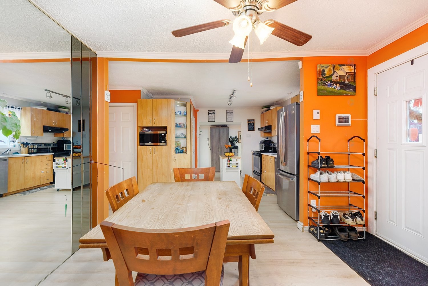 









3707


Mtée Gagnon

,
Terrebonne (Terrebonne),




QC
J6Z1K8

