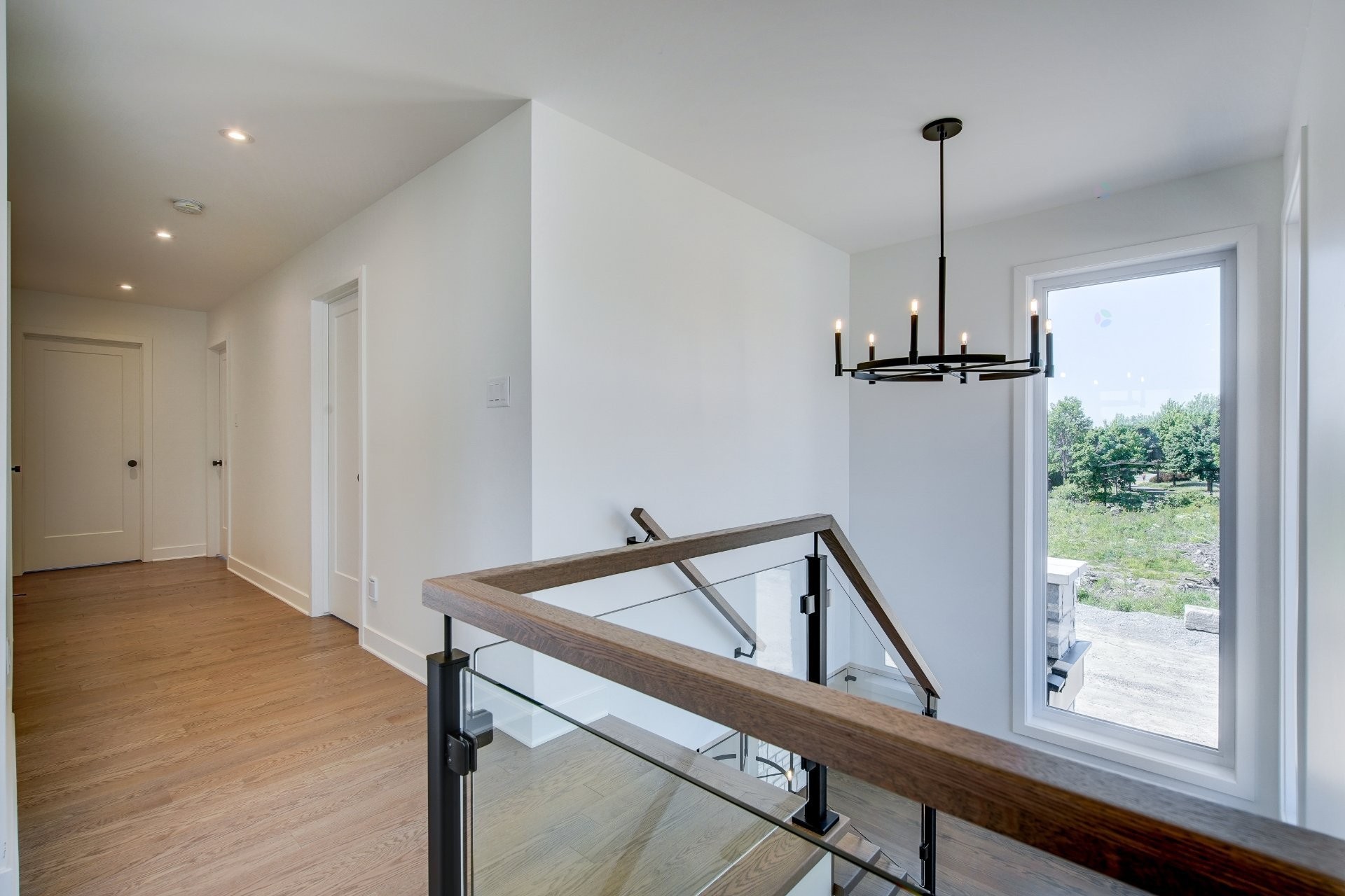 









1105


Rue Jean-Vallerand

,
Boucherville,




QC
J4B0H5


